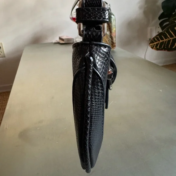 Black Faux Snake Skin Shoulder Bag - Picture 7 of 16